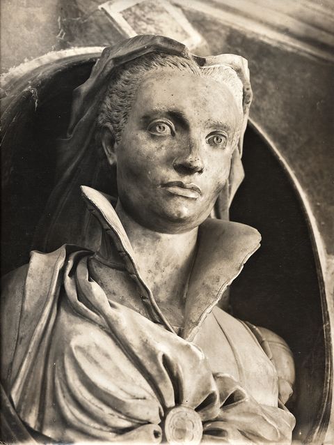 Istituto Centrale per il Catalogo e la Documentazione: Fototeca Nazionale — Cordier Nicolas - sec. XVII - Busto di Virginia Pucci — insieme